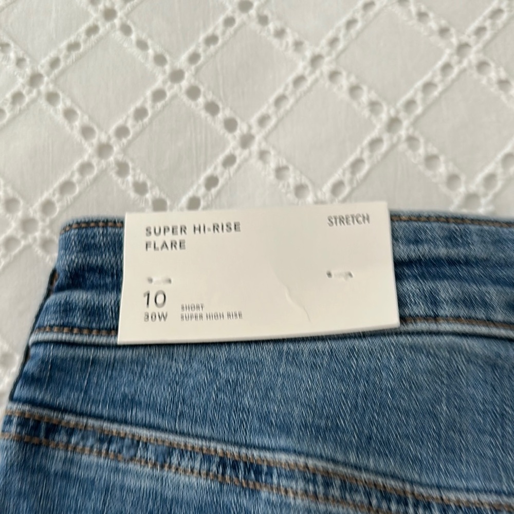 American Eagle Blue Distressed Jeans - Picture 6 of 7